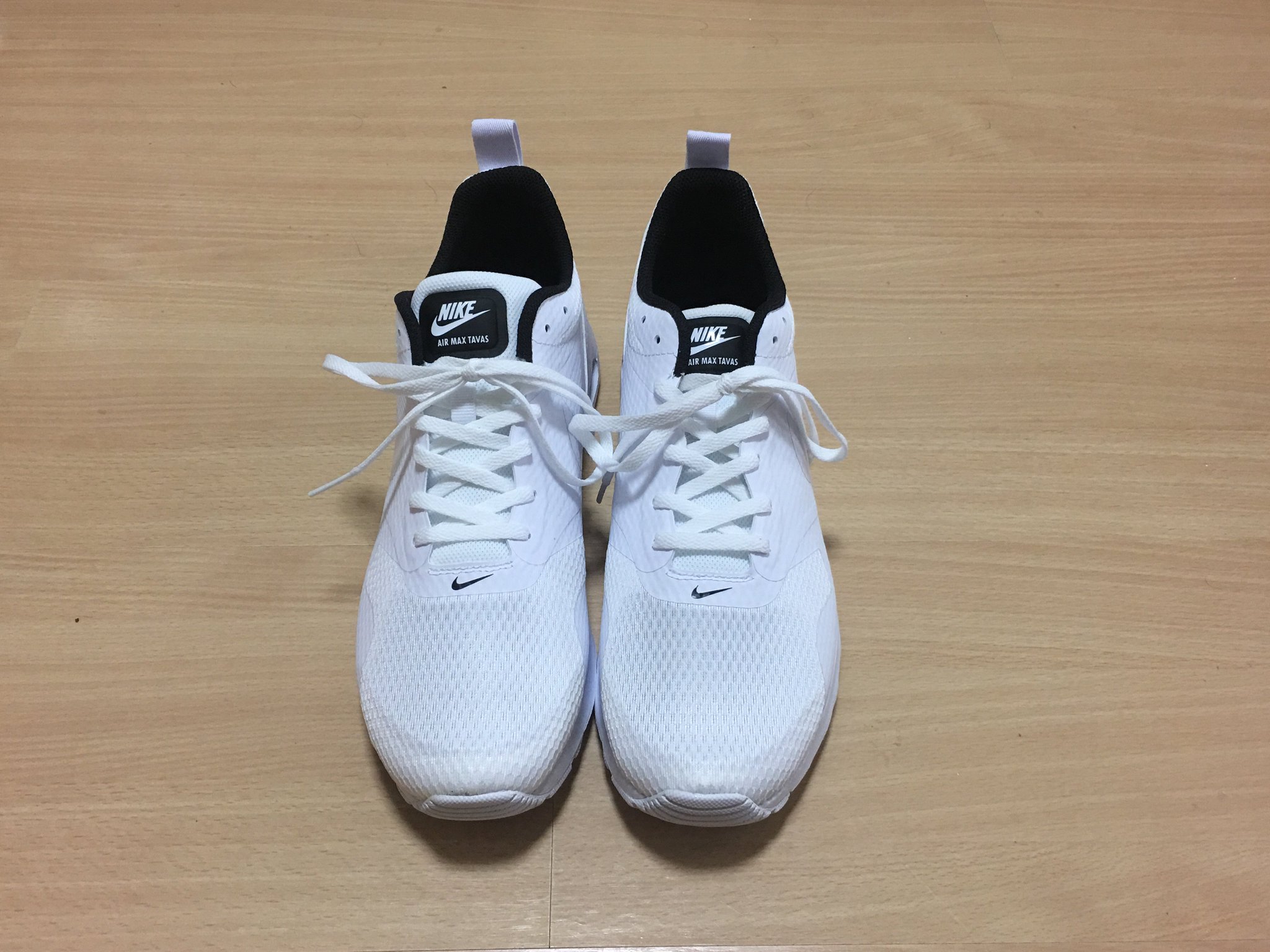 勝ち組メンズファッション ナイキ エアマックス タバス Abcマート限定のナイキラインもあるんだな これは知らなかった Abcマートのラインのためかセールで普通に半額しているしw 歩きやすいし なかなかウケもいいしこれは良い買物だった ナイキエア