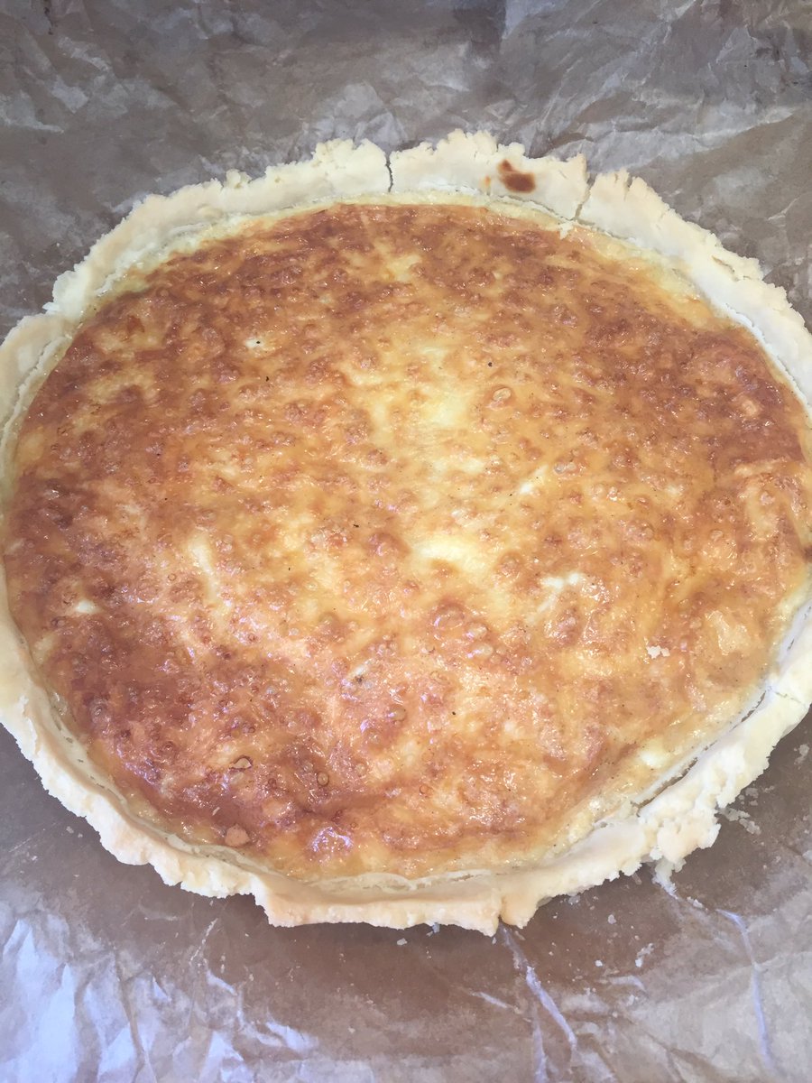 KitchenPembs's tweet image. Gluten free ploughman's Pie. 3 slices available 😍 #Pembrokeshire #wales #eatclean