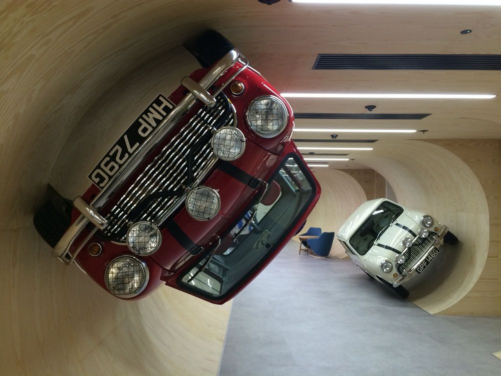 Banner_1's tweet photo. Take a these cool #UKoffices -  @AutoTrader_UK's looks amazing! [via @GlassdoorUK]   https://t.co/W4PvdQzYfx https://t.co/xtZmuriV1m