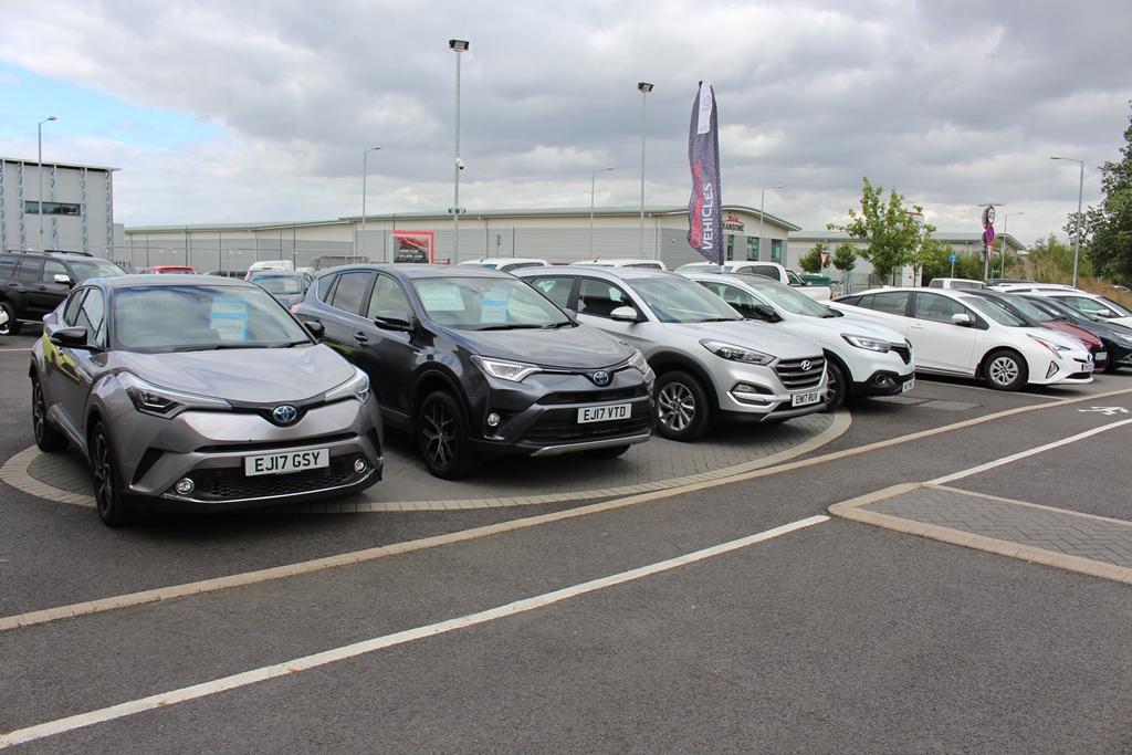 SETColchester's tweet photo. Are you ready to drive a Toyota Hybrid? Pop down to our showroom with your licence and test the best vs the rest.
 https://t.co/vIeChmMLAD https://t.co/RLyPl7xTBY