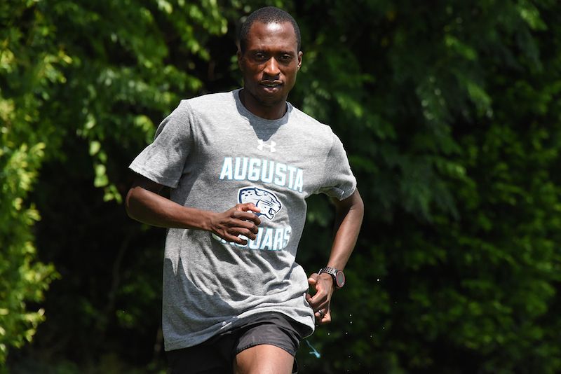 AUG_JAGWIRE's tweet photo. Tune in Sunday to watch Jaguar Nation's fastest alumnus @pardonruns in London #GoPardon https://t.co/pPXmihldKM https://t.co/h8Djg2XL3U