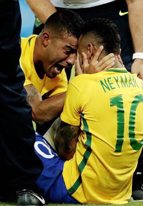 Rafinha's tweet photo. Te amo irmão. https://t.co/kjCEE0Gqmb