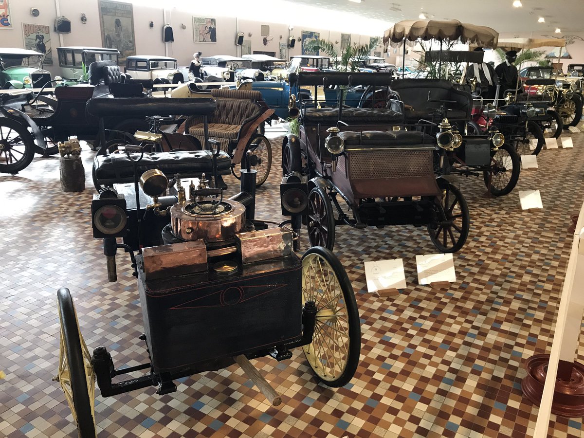 brunovandestick's tweet photo. Visite du musée auto de Talmont St-Hilaire #museeauto @DepVendee #LeMans24 #musee24h @sarthefr @LMUM72 https://t.co/SEDFd0JkSV