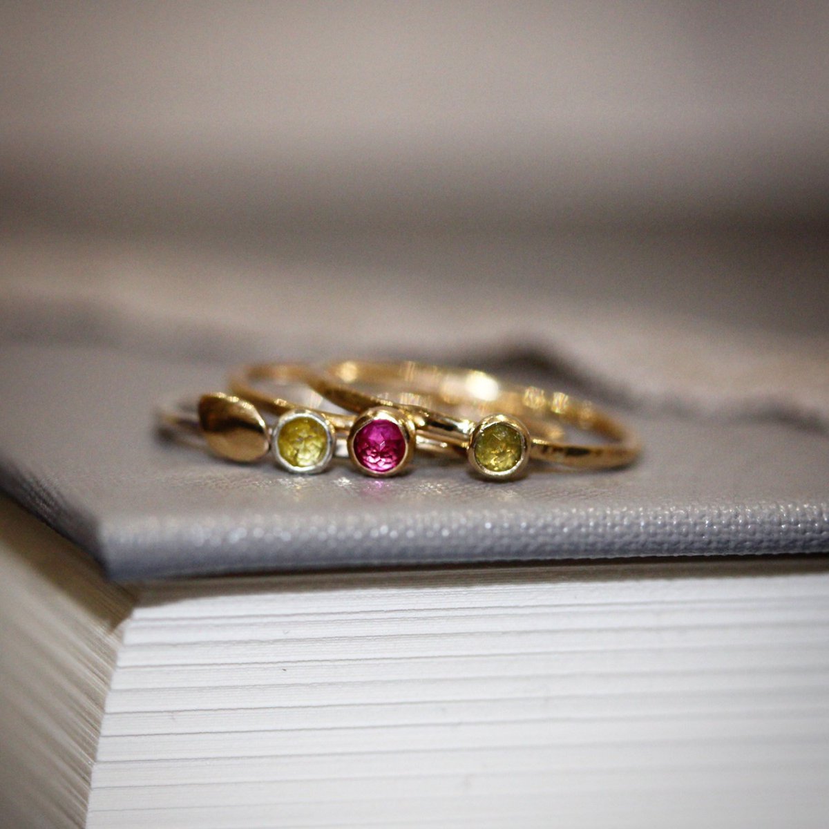 EtsyMCR's tweet photo. Celebrating our fabulous sellers with #100daysofmakers Day 47 is HNA Jewellery https://t.co/IKe61mYTRi #gemstones #handmadejewellery https://t.co/Edb3nxeCsM
