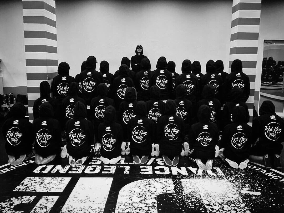 redhazecrew's tweet photo. WE'RE IN! @OfficialHHI #HHI2017 #RedHazeCrew #RedHazeFamily https://t.co/jabBm1ZqJu
