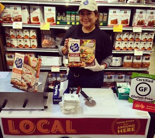 cimettadesign's tweet image. CREATIVITY IN #PizzaBoxDesign buff.ly/2w2F3tp @BestInPackaging