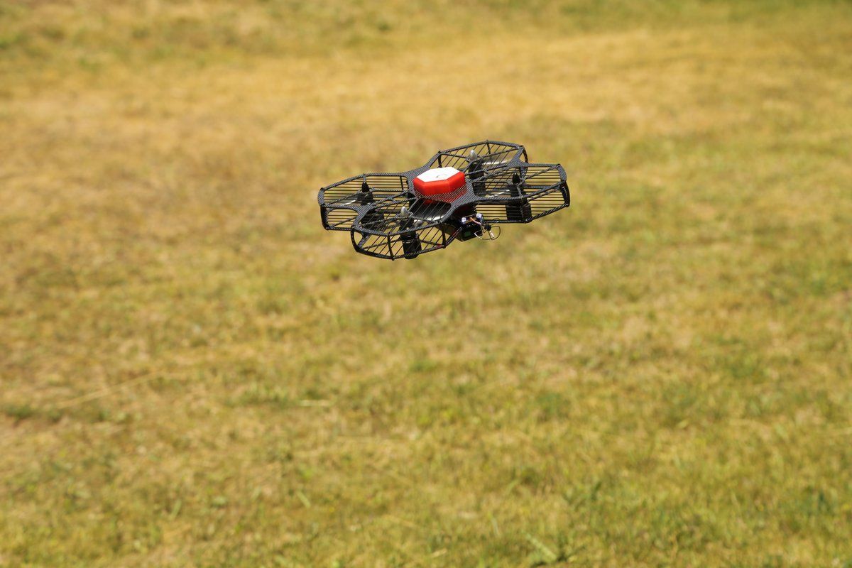 Startupbusiness's tweet photo. #Droni, ecco come sviluppa il b2b la #startup @AdpmDrones https://t.co/abeIBubpxh #startup2watch https://t.co/9xSfw4UVFI