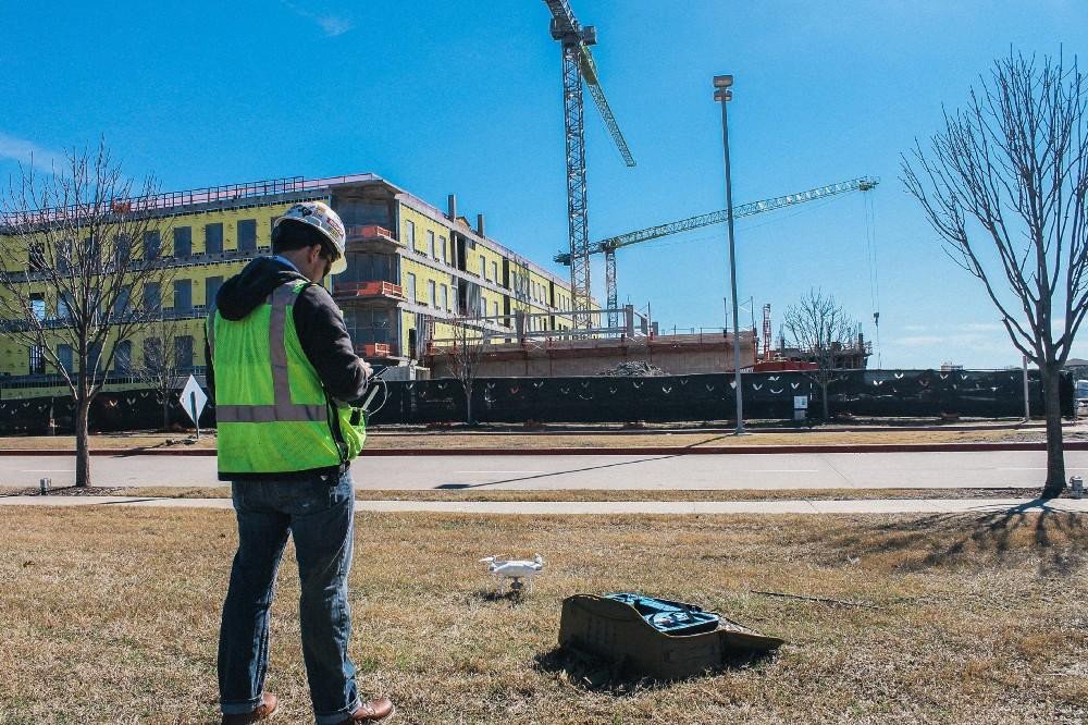 DroneDeploy's tweet image. Register for our upcoming #construction webinar, Improving Commercial Inspection and Jobsite Safety with Drones: hubs.ly/H08gmDl0