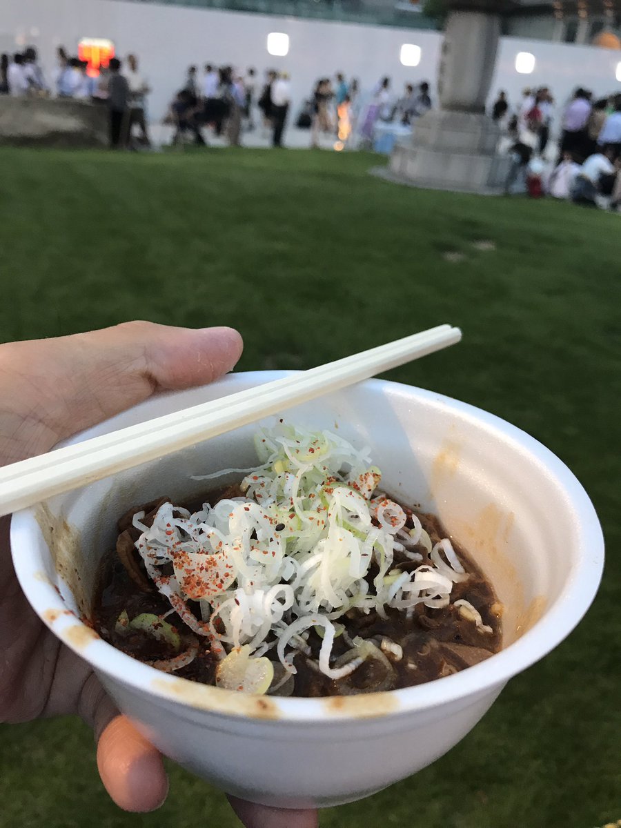 第71回築地本願寺納涼盆踊り大会 18 屋台や出店 仮装大会も Shin Seinen