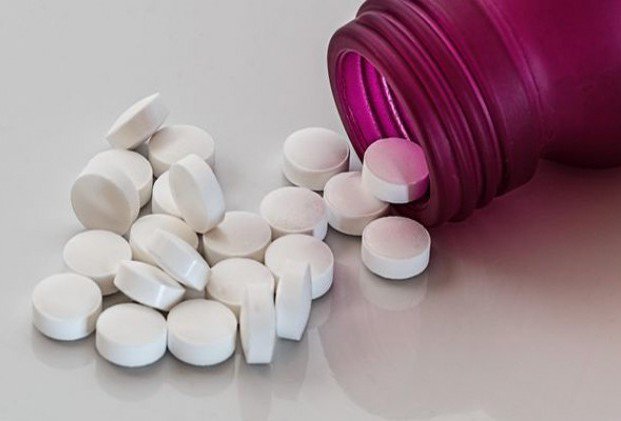 Tora Sudiro Beli Dumolid Seharga Rp 250 Ribu Per Strip goo.gl/G6PA15 #Dumolid #Kebayoran