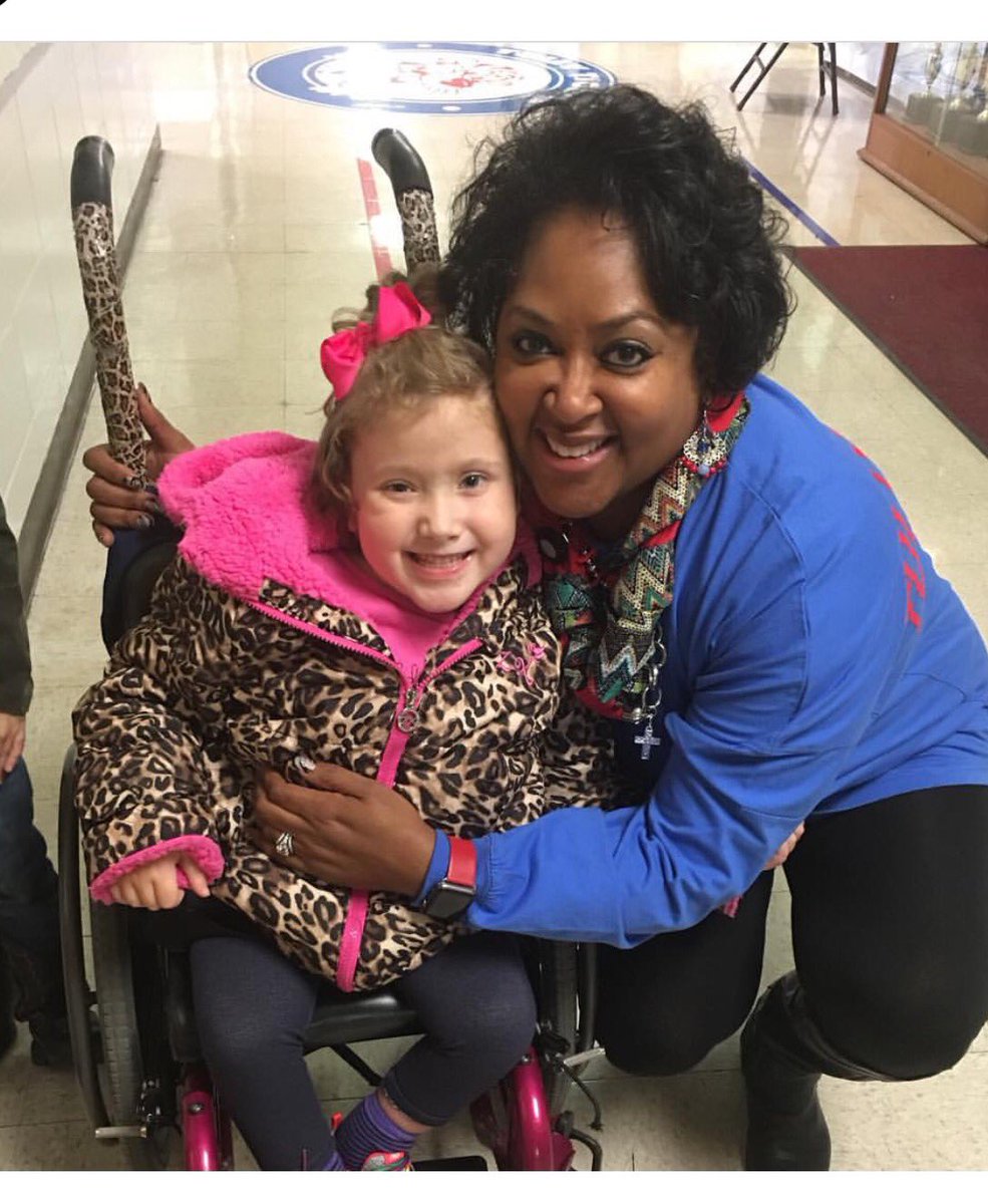 Champ4Scholars's tweet photo. You know me, I love ❤️ my job & I'm really, really, really good at it, and I going to save your child. #ready2017-2018 @JCPSKY @jcpsforward https://t.co/rjTbQJI5zJ