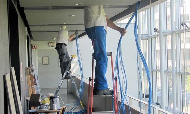 ErmeloVanNu's tweet image. ermelovannu.nl/ondernemend/64… Gerco Jansen heeft behoefte aan handjes @JansenElektra