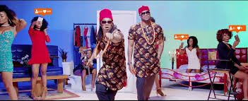 VRadio109's tweet image. #FridayGroove #BetterMindSet With @Oapbello1 #Wedeyplay Nobody Ugly by @peterpsquare @Rudepsquare
