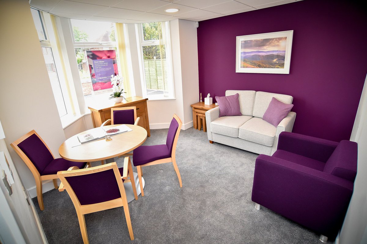 Our revamped Funeral Home in Loughborough has now reopened - ow.ly/hZkt30e9Yhq