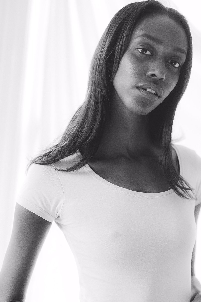 savalasmodels's tweet image. ⭐️VERA ⭐️ shot by @megjep is now fully available for tests!! @AnyoneTesting #SavalasModels