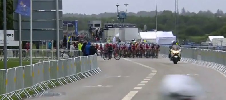 долбоеб датский малолетний