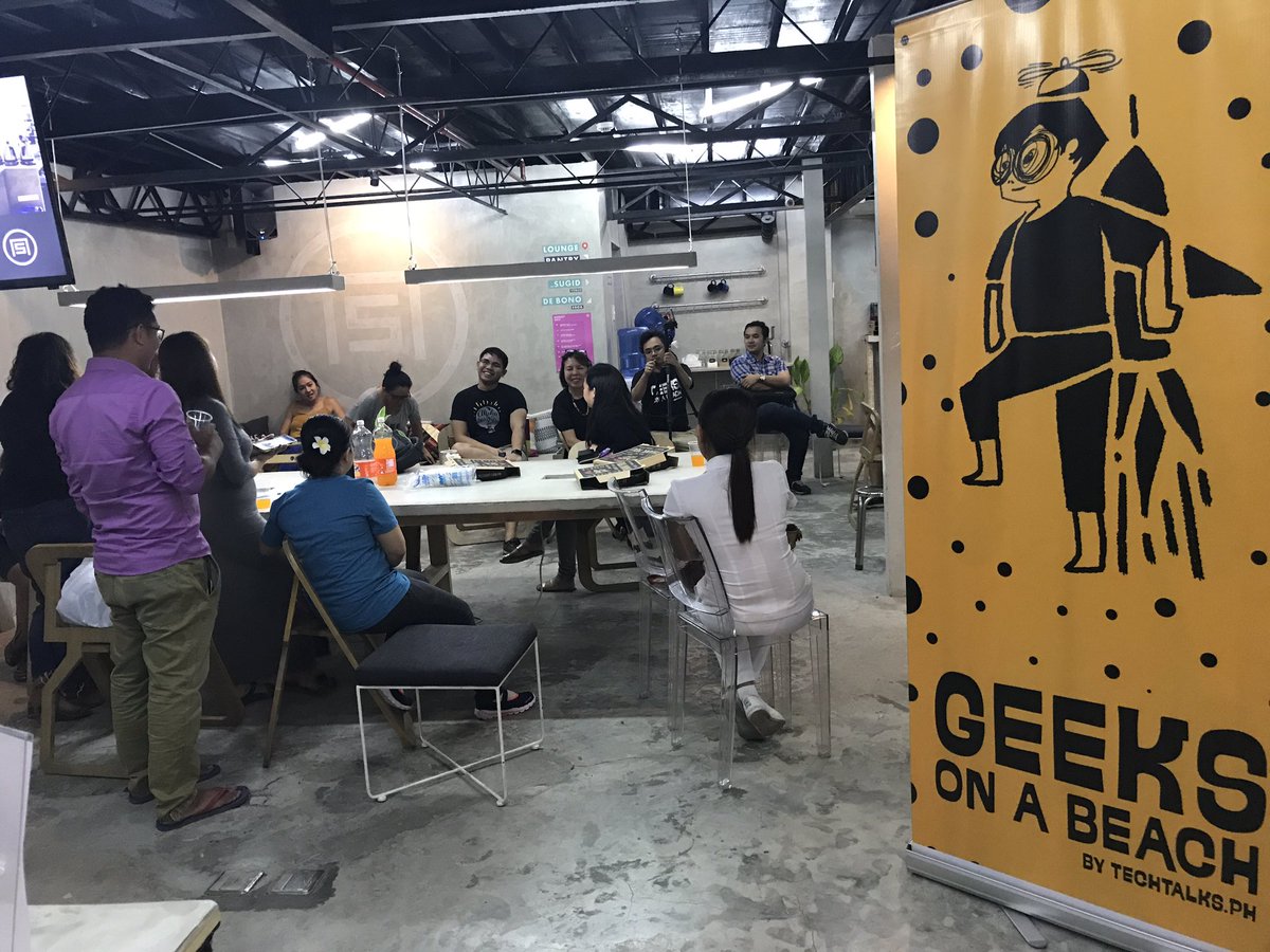 therebelmermaid's tweet photo. Happening now @GeeksOnABeach   Pre party at #ASPACECebu https://t.co/VFiMWQMgf7