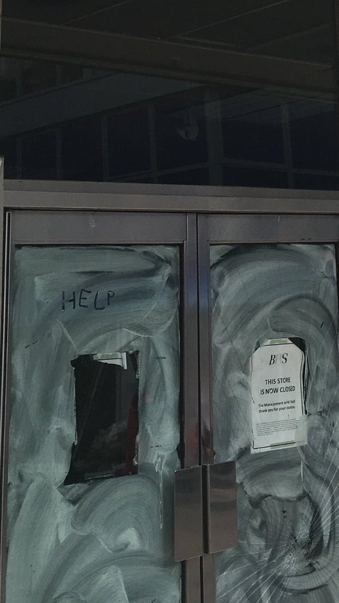 A cry for help from empty #BHS store in #belfast will be releasing #data on how the whole portfolio is being recycled @EstatesGazette soon..