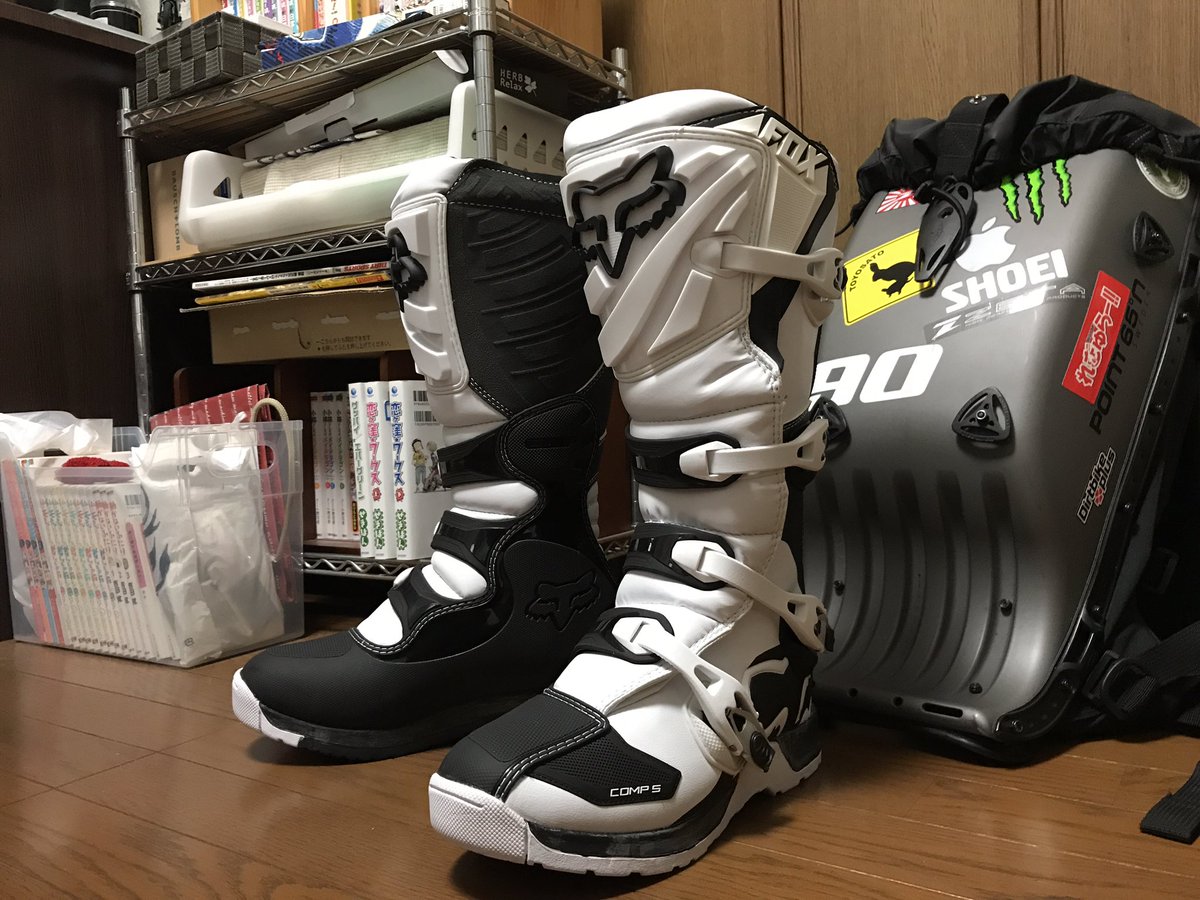 yuk10516's tweet photo. キタ！！
#kawasaki #Dトラッカー #モタード #motard #ZETA #boblbee #point65 
#megalopolis #fox #comp5 https://t.co/9rQcscQE4m