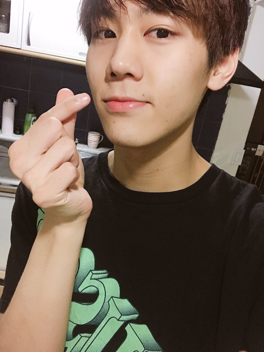 imfact_twt's tweet photo. 불금 잘자요~🤗💕 #임팩트 #이상 #불금 https://t.co/xx4AWGpfS0