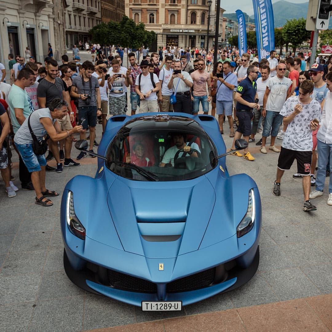 Earlsimxx's tweet photo. Finally confirmed the color on this LaF owned by Kessel is a wrap https://t.co/wXmNxYyGEs