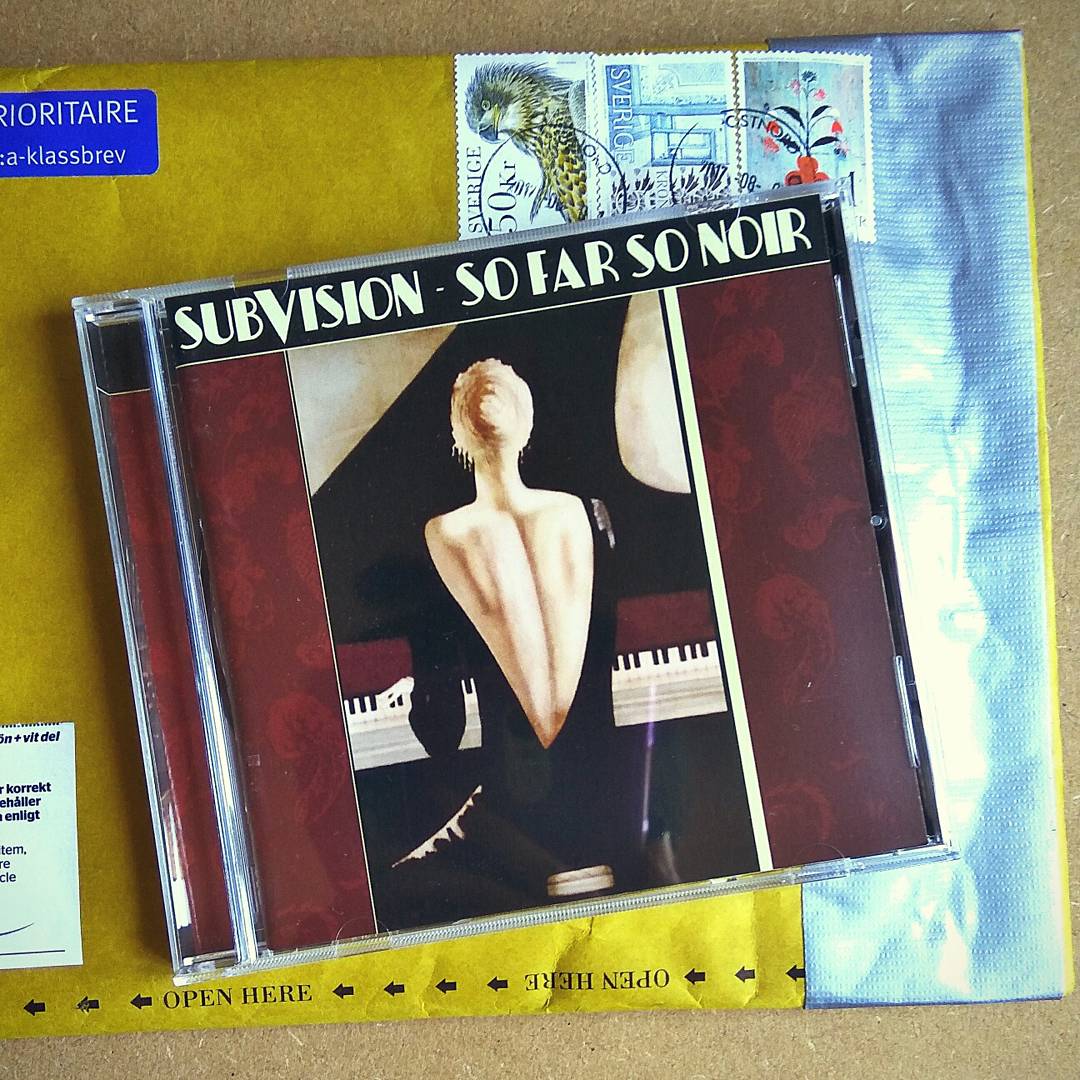 soniakasart's tweet image. Finally it&apos;s in my hands. I&apos;m really happy, yay!!! 😍💕 

#Subvision #SoFarSoNoir #TobiasForge #MartinPersner #GustafLindström #ThomasDaun