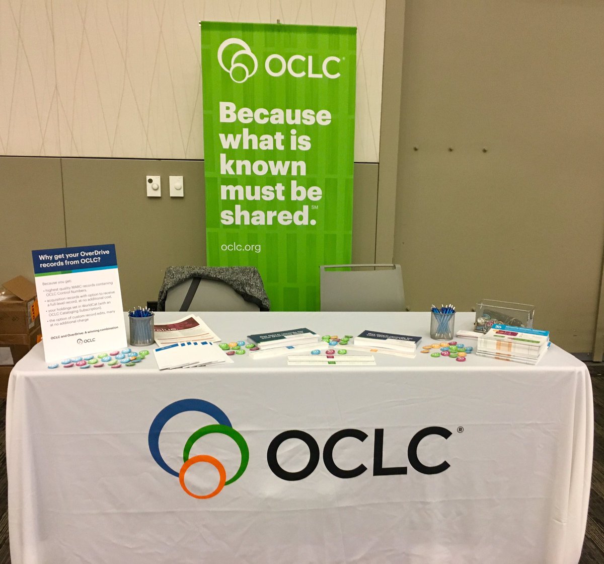 GreenacresBeck's tweet photo. Last day of #Digip17 Stop by the @OCLC booth to say hello to Rosanna O'Neil and myself! #Clevelandrocks #oclc50 https://t.co/bXL8t9lSOL