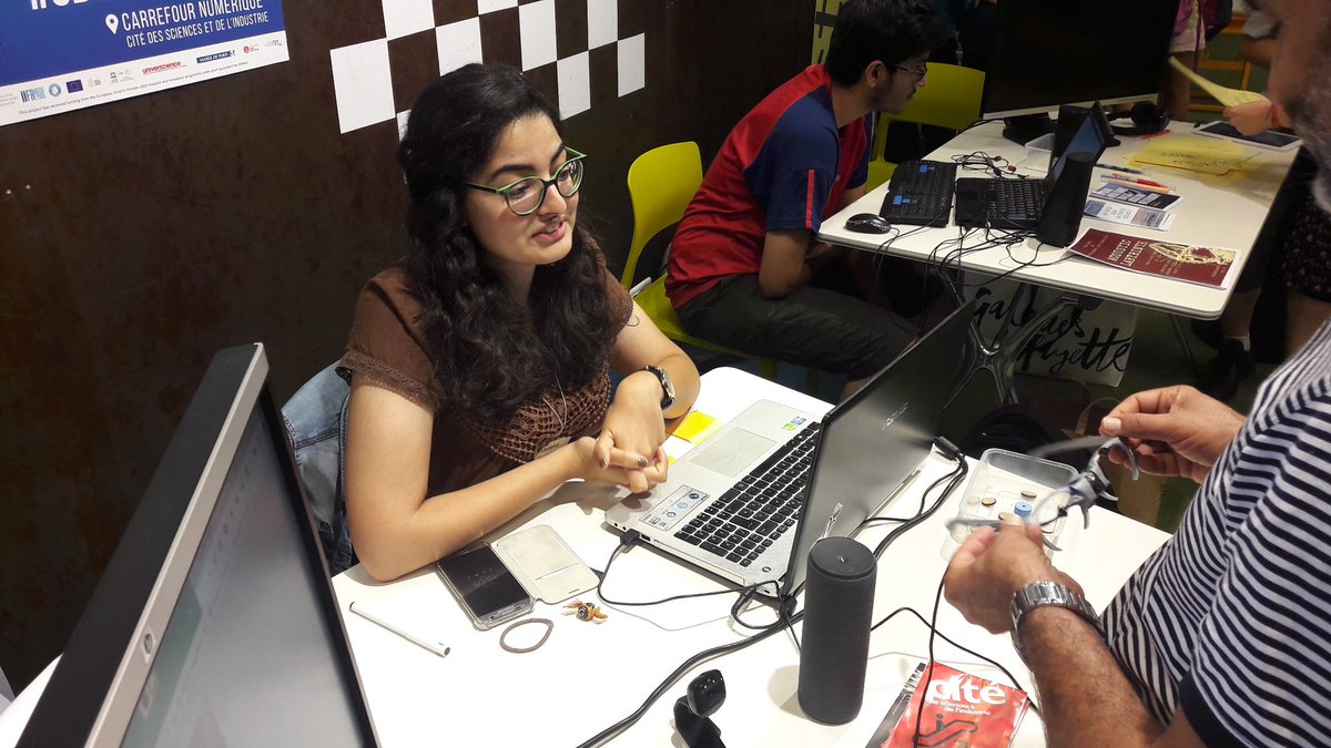 SDGCLaSS's tweet photo. Malèke Mouelhi presents her 'Remnesia' connected facial recognition glasses at the @criparis #SDGclass2017 expo @citedessciences @CarrNum https://t.co/V3H1SmGe1f