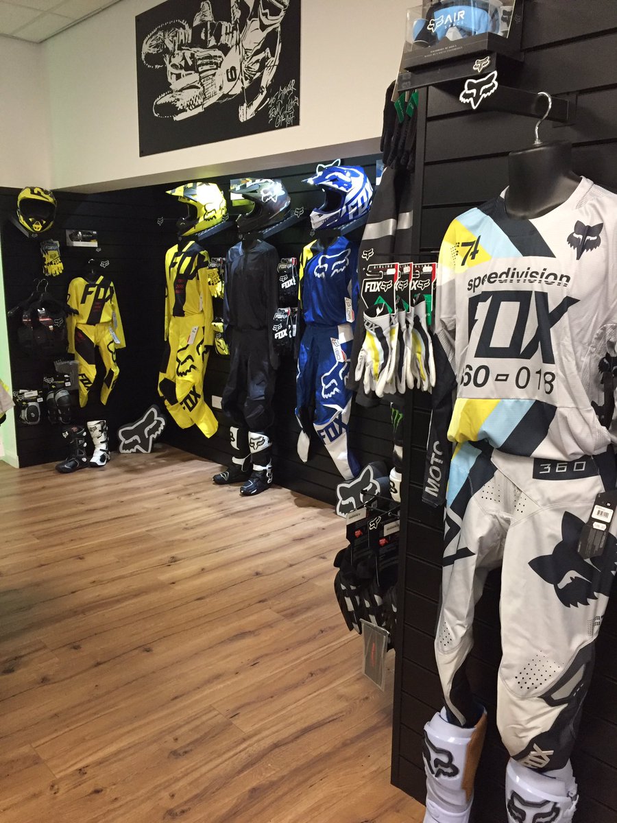 ChrisWalkerMotorcycles tweet media