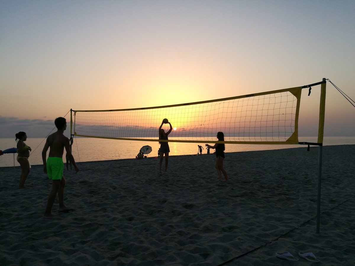 Max che fa cose tweet media