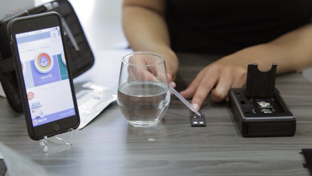 ComponentsCorp's tweet image. New #SensorChip will give you quick analysis of your drinking water: goo.gl/VRKhEC via @nwtls