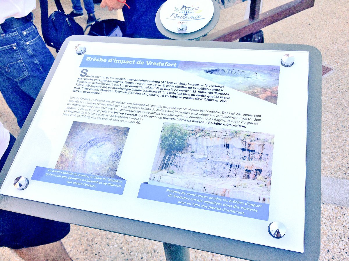EchoSciSud's tweet photo. Place à l'inauguration du planétaire et de la brèche d'impact de Vredefort découverte en Afrique du Sud #FAF17 https://t.co/hSF9K8KH8M