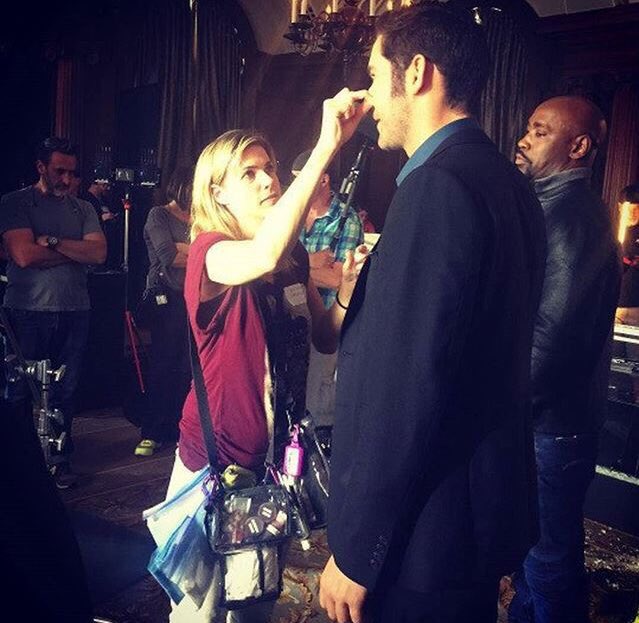 Tom_EllisFans's tweet photo. #LuciFriday #Flashback #BTS #TomEllis #DBWoodside & director #NathanHope #Lucifer #Amenadiel #MakeUpBreak 😈👼🏾 https://t.co/9fhEAi2fQI