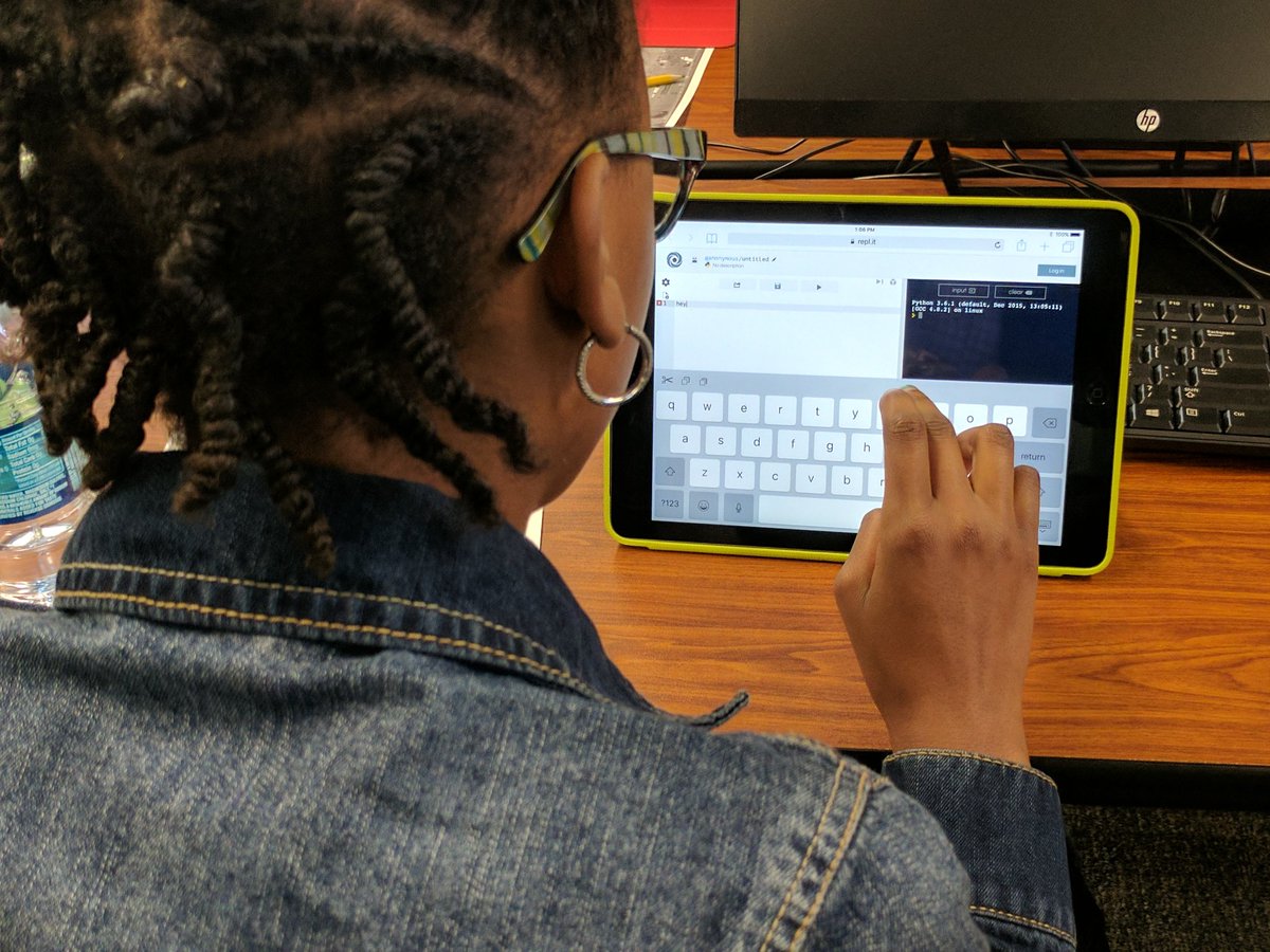 argonne's tweet photo. Students at the #GirlsCodingCamp get introduced to Python computer coding software @ThePSF #AmericanDreamWeek https://t.co/HWJbRyGXP2