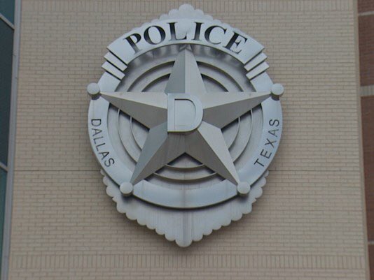 ChiefEmmitt's tweet photo. This is the last day I will have the opportunity to put on this badge to serve the citizens of Dallas.  It has been my honor.  #dailyeffort https://t.co/JHjpK8I3o3