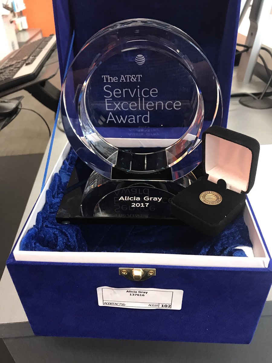 Alicia Gray tweet media