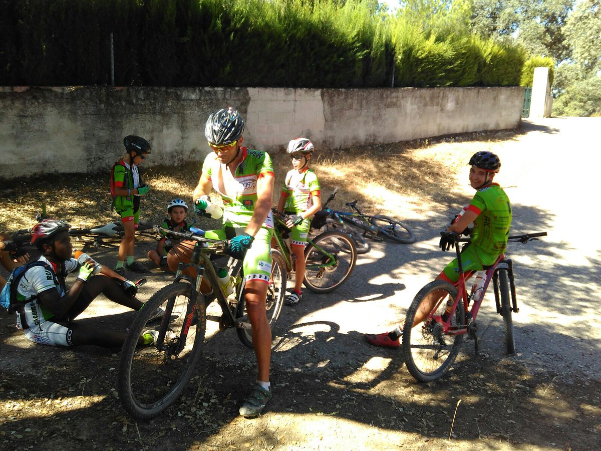 CaceresBike's tweet photo. Segunda etapa. Canchuela, Fangorn, Reventón y al agua. https://t.co/LdPPoylaEY