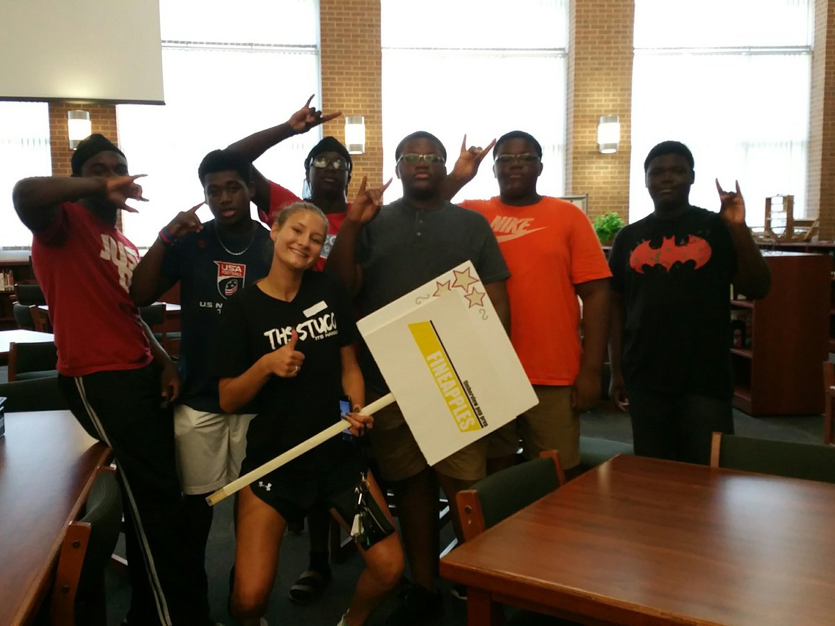 TimberviewAVID's tweet photo. Rotation #2 Scavenger Hunt Winners! #Fineapples #pupprep 2017 #THSCO2021 https://t.co/ZCHmToVXck