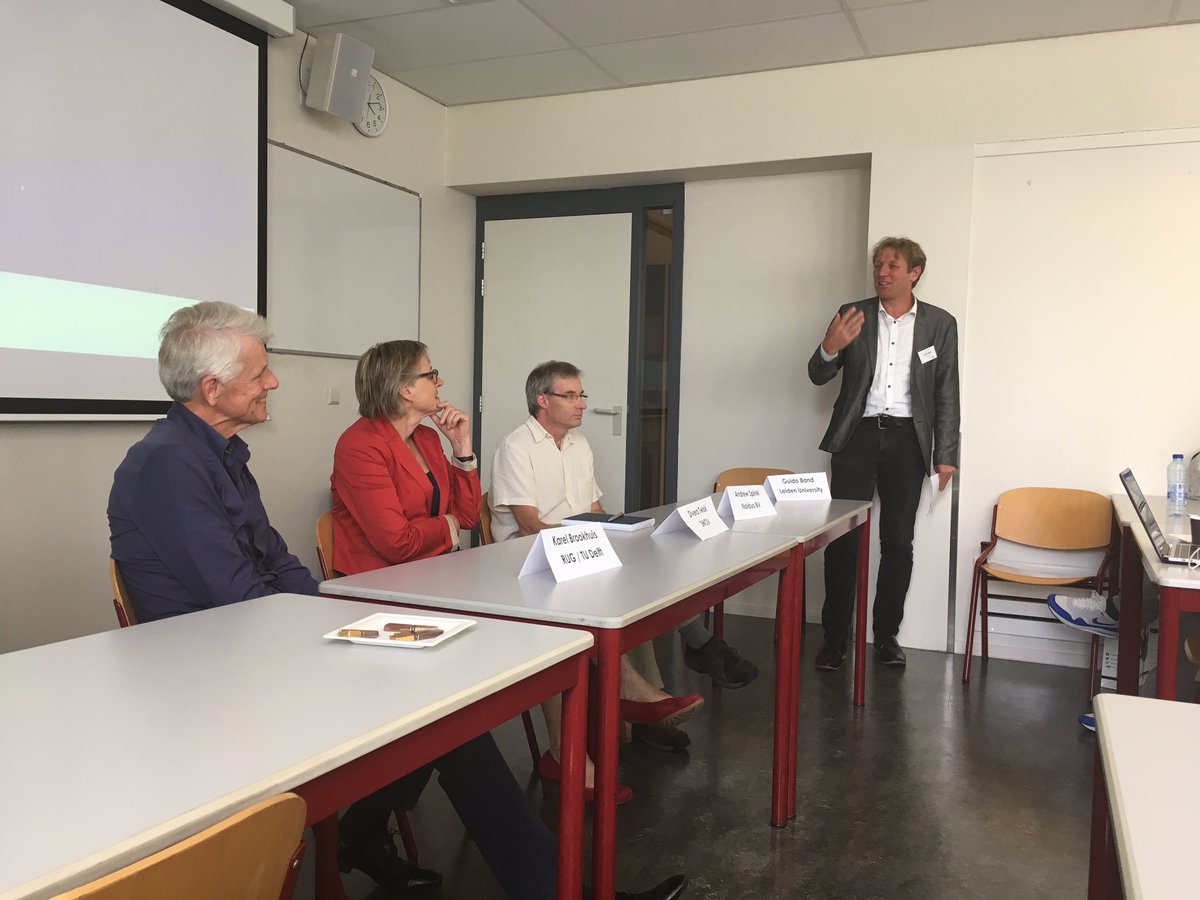 TrafficSymp17's tweet photo. Last session: discussion panel Karel Brookhuis, @DiveraTwisk and @andrewspink led by Guido Band 'The future of sensor tech in traffic' https://t.co/yfAfhnqjfx