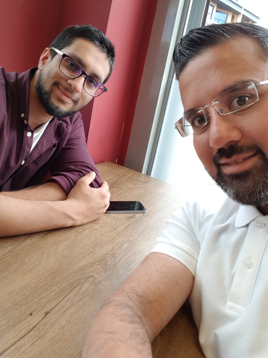 M_YousafAhmad's tweet photo. Great day with @AadamHashmi #innovation #pharmacy #nationalwork #mentoring #coaching #findbetterwaytocare @SJaglin @careuk @rpharms https://t.co/c7kLXWNLMr