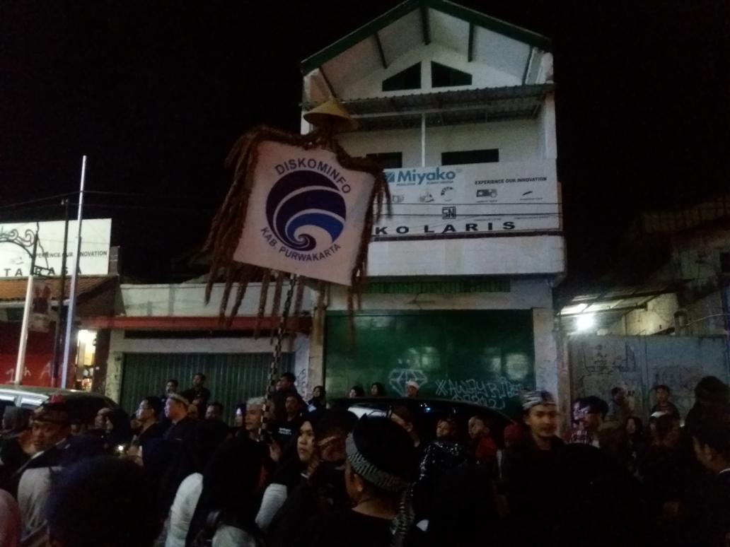 Tonny_Mulyadi's tweet photo. Luar biasa... mantap pisan Buat DISKOMINFO pwk #Muri4PerelekPurwakarta https://t.co/OgrQZ1hraU