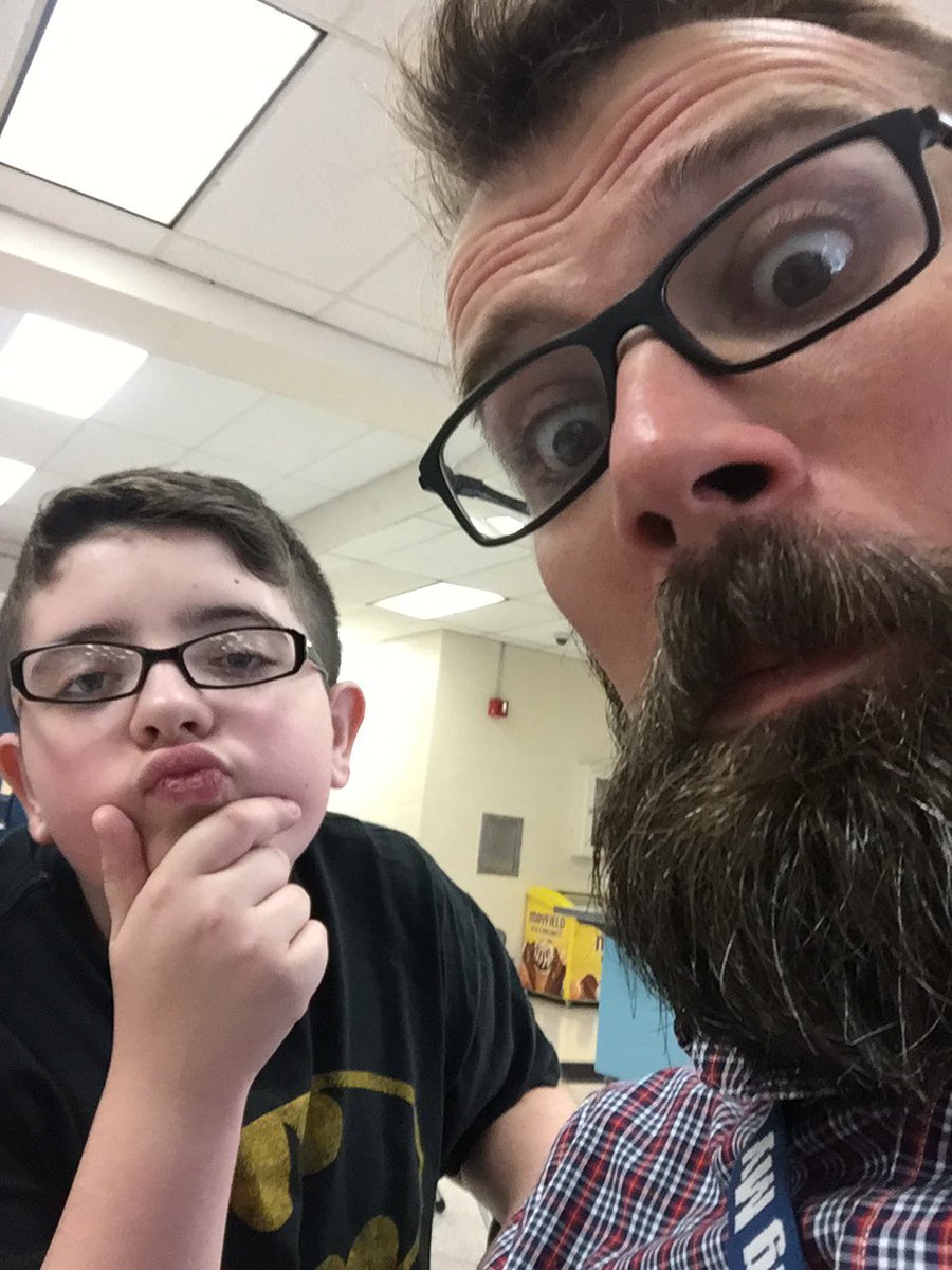 chensley76's tweet photo. My new best friend! #sdhs2021 https://t.co/4ITatZqVKs