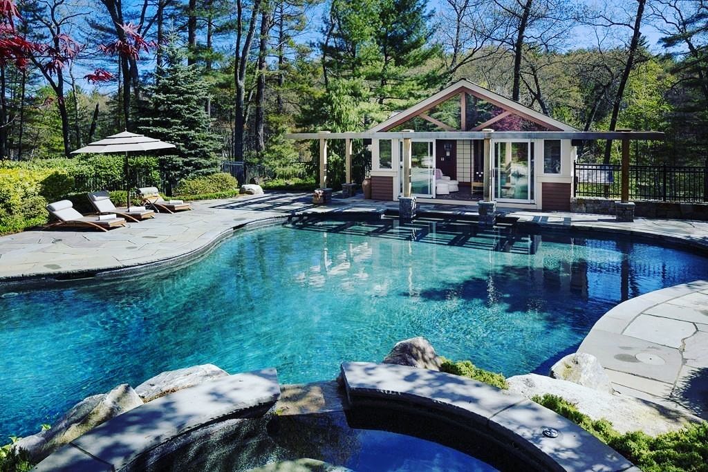 Jonathan Knight (BostonRealty_) Twitter