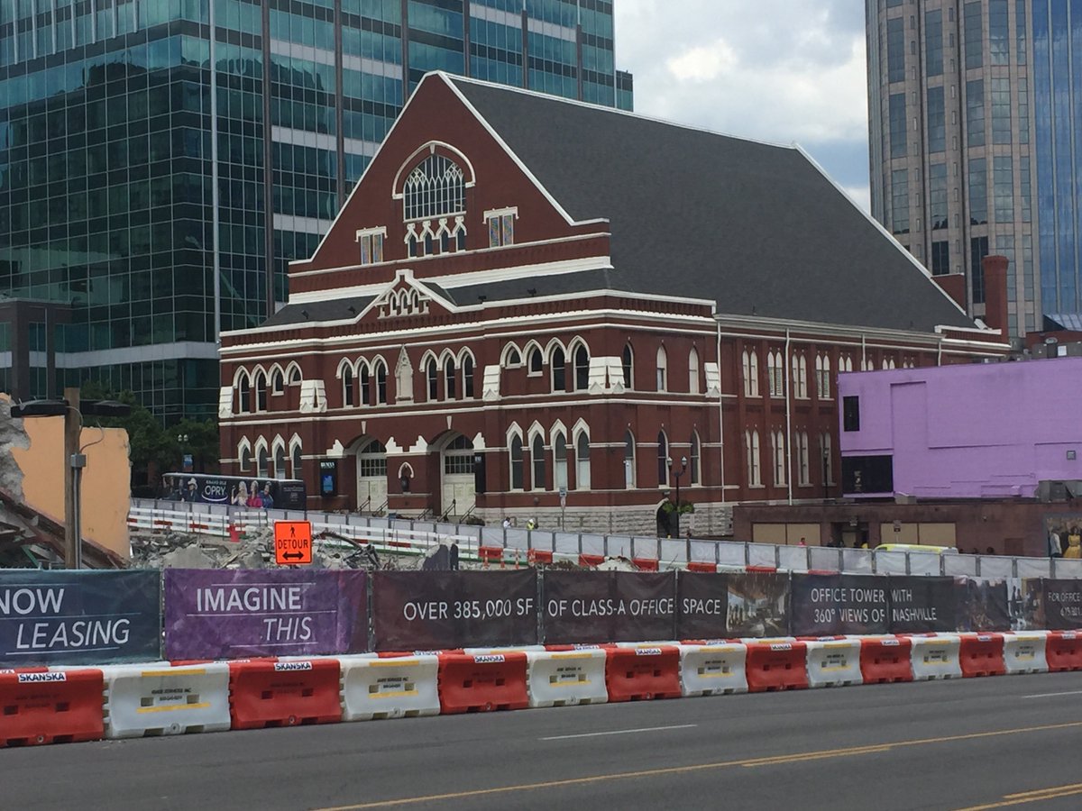 WKRN's tweet photo. Wow! With the @NashvilleCC gone, here's a view of @TheRyman not seen in 30 years! https://t.co/TlekjWn5Me