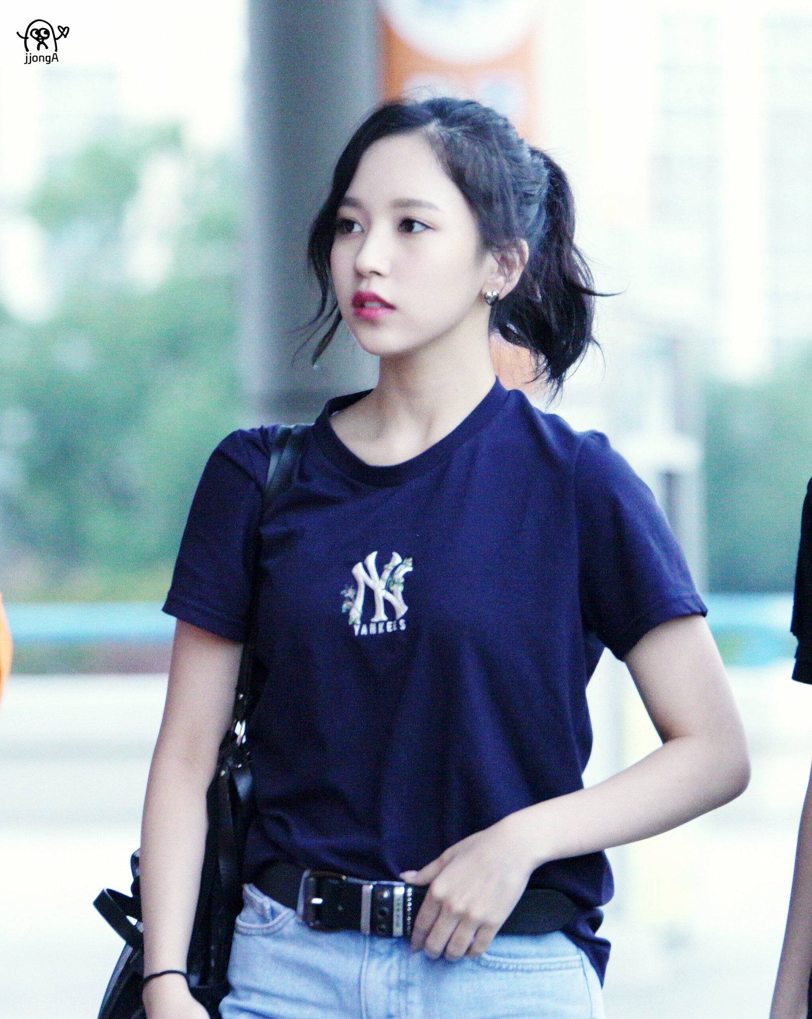 펭귄봉 쫑아 on Twitter: "2017.08.04 #GMP #김포 출국 #미나 #MINA #ミナ ...