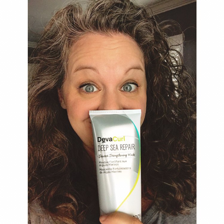 KelleyNix's tweet image. My curls say, &quot;Thank you!!!&quot;  The box of goodness has arrived!  #influenster #devacurls
