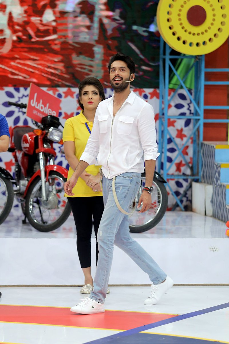 fahadmustafa26's tweet photo. #JEETOPAKISTAN #ARYDIGITAL https://t.co/GhFzBkdFw6