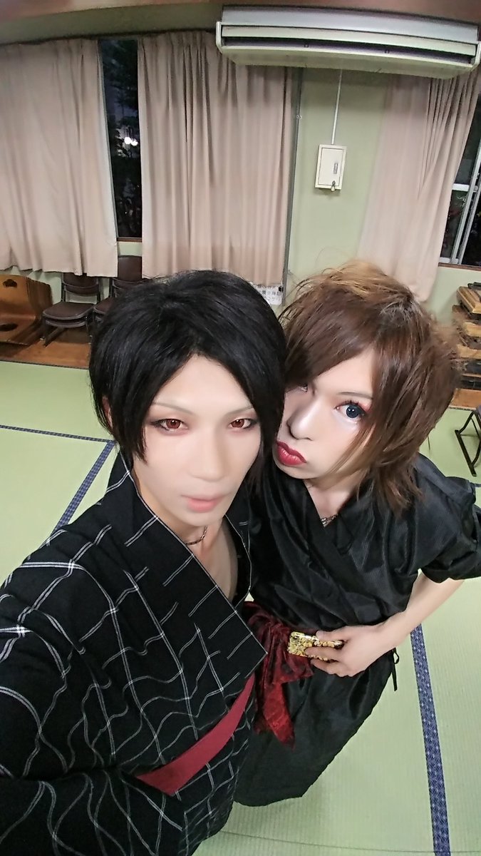 limit1221's tweet photo. 暑さと緊張ですんごい疲れたけど良い夏の思い出になったサマーライブinちとせ2017
皆様ありがとうございました！
#NGNproject 　#YARASEA https://t.co/aUWcMRTrF2