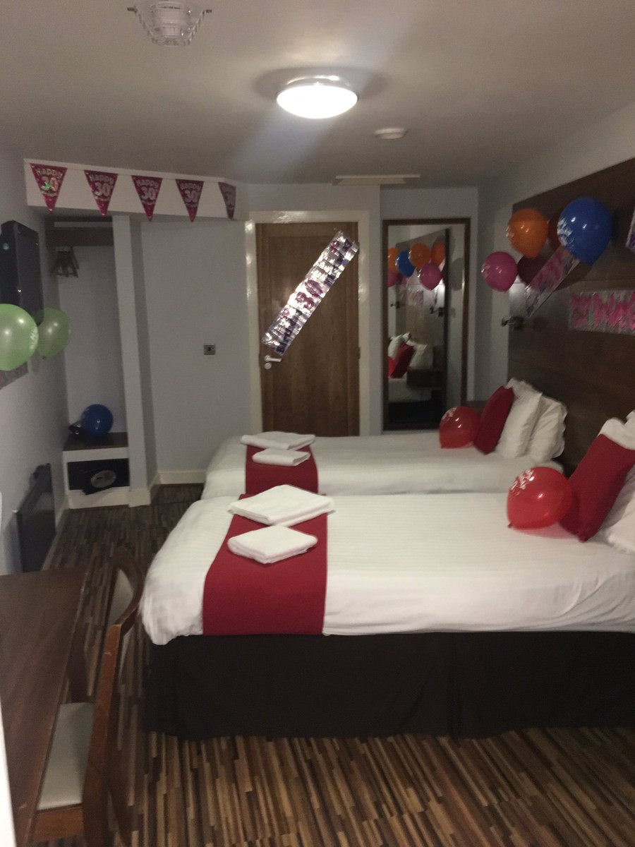 LiverpoolInn tweet picture