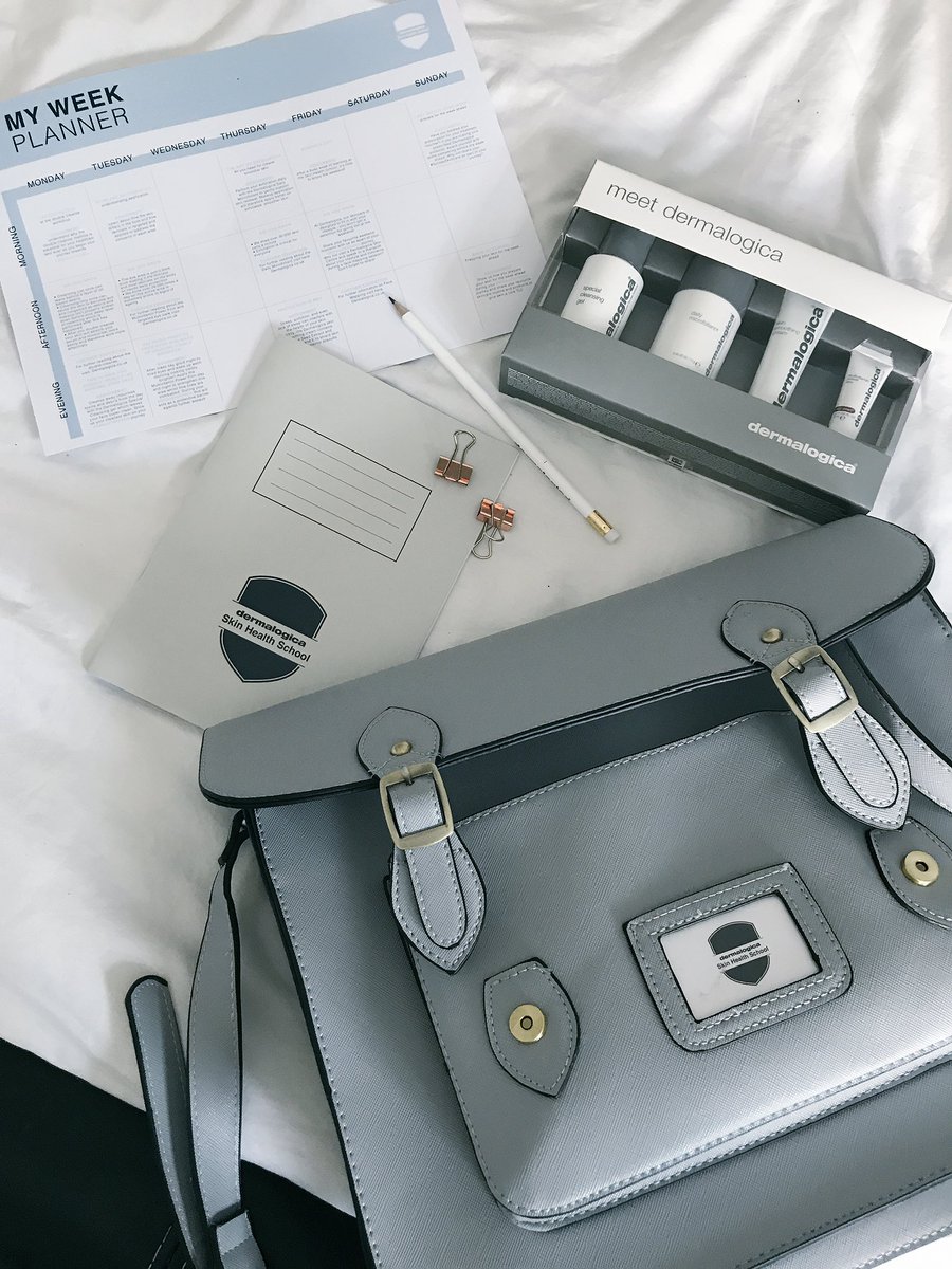 themaddiebruce's tweet photo. Wanna #win a dermalogica skin kit?Simply RT this &amp; make sure you're following me &amp; @DermalogicaUK! Winner picked in 48hrs 💙#30DaysToFitSkin https://t.co/B1DtN0kN2r